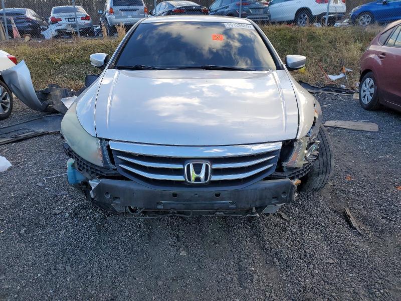 Photo 5 from auction – 2011 HONDA ACCORD EXL with VIN 1HGCP2F81BA048929