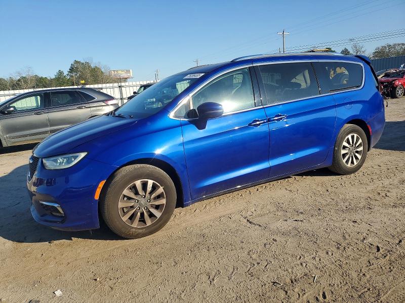CHRYSLER PACIFICA 2021 with VIN 2C4RC1BG9MR510227 - Photo from auction