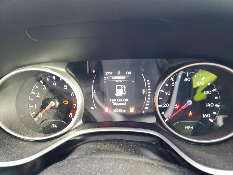Photo 9 from auction – 2018 JEEP COMPASS LA with VIN 3C4NJDBB3JT270546
