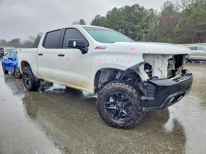 Photo 4 from auction – 2021 CHEVROLET SILVERADO with VIN 3GCPYFEDXMG257495
