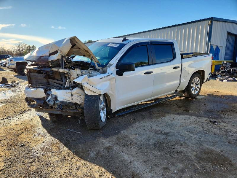 CHEVROLET SILVERADO 2021 with VIN 3GCPYBEK3MG297795 - Photo from auction