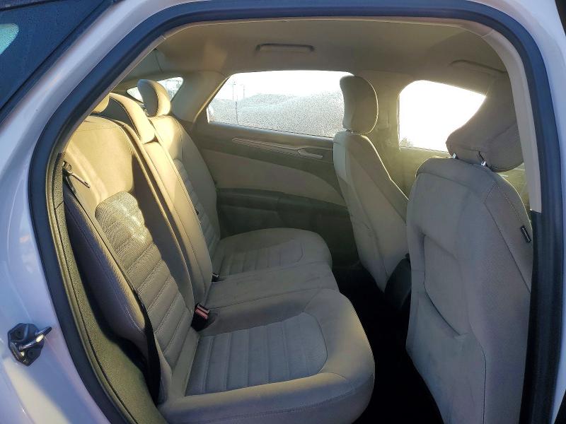 Photo 10 from auction – 2017 FORD FUSION with VIN 3FA6P0G77HR215935
