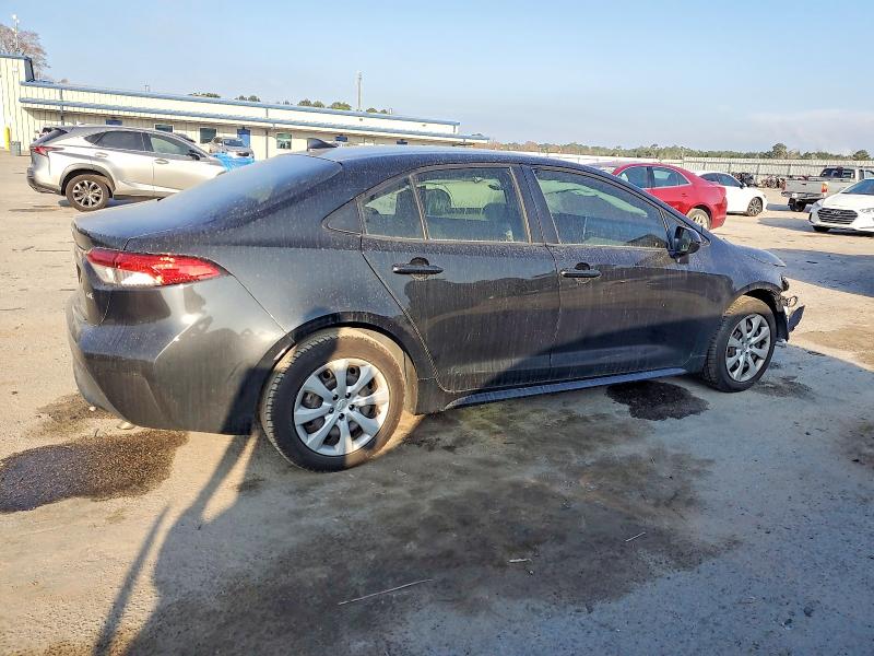 Photo 3 from auction – 2021 TOYOTA COROLLA LE with VIN JTDEPMAE8MJ146374