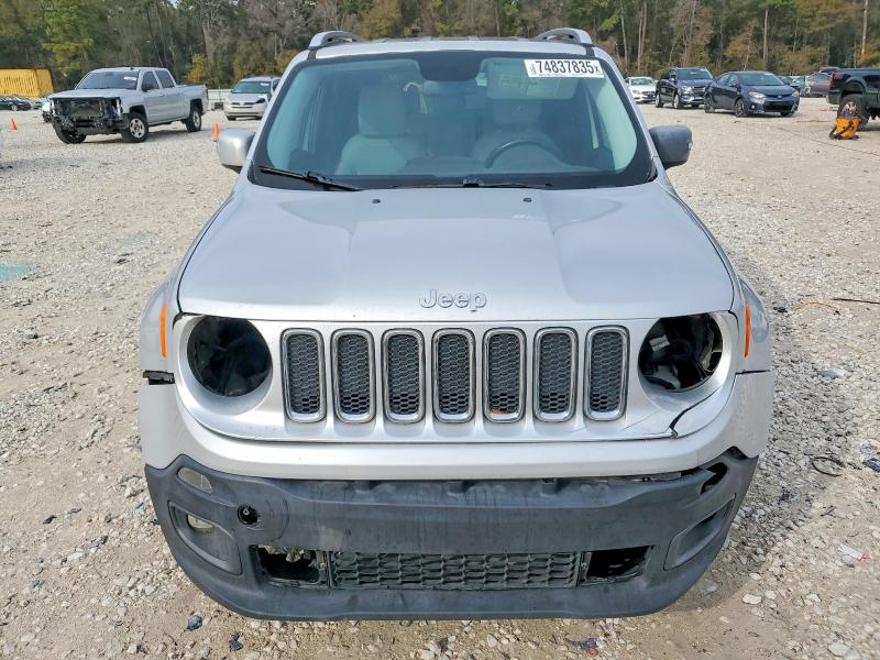 Photo 5 from auction – 2016 JEEP RENEGADE with VIN ZACCJADT6GPD54873