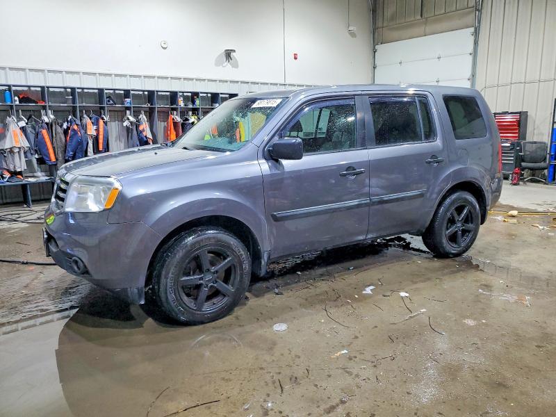HONDA PILOT LX 2014 with VIN 5FNYF4H23EB002140 - Photo from auction