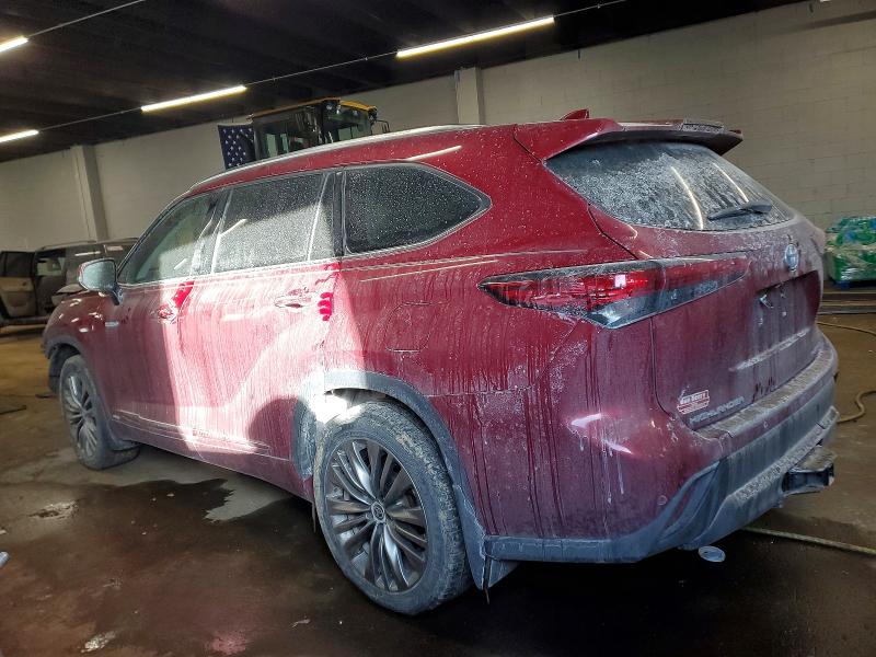 Photo 2 from auction – 2021 TOYOTA HIGHLANDER with VIN 5TDEBRCH4MS016405