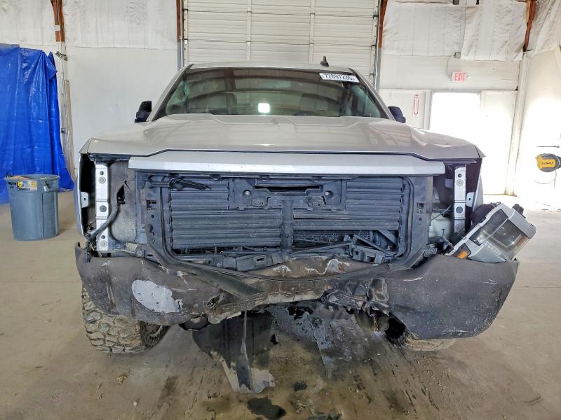 Photo 5 from auction – 2018 CHEVROLET SILVERADO with VIN 3GCUKPEC0JG553932