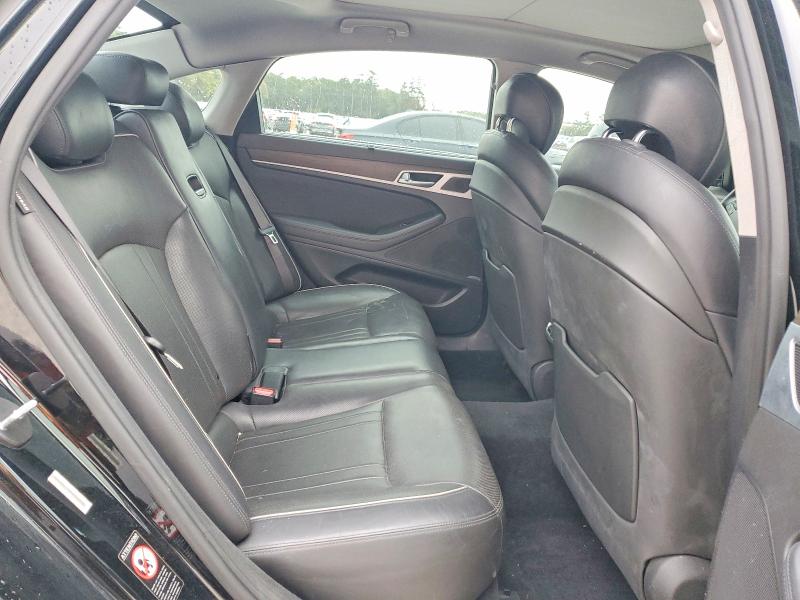 Photo 10 from auction – 2015 HYUNDAI GENESIS 5. with VIN KMHGN4JF5FU024978