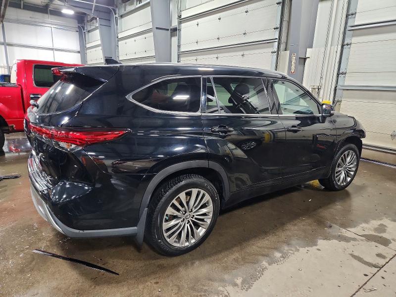 Photo 3 from auction – 2020 TOYOTA HIGHLANDER with VIN 5TDFZRBH1LS035350