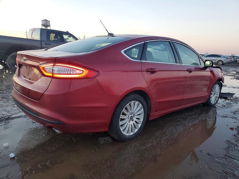 Zdjęcie 3 z aukcji – 2016 FORD FUSION SE z VIN 3FA6P0PU7GR351504