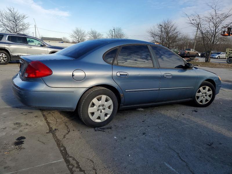 Photo 3 from auction – 2001 FORD TAURUS with VIN 1FAFP52U61A294749
