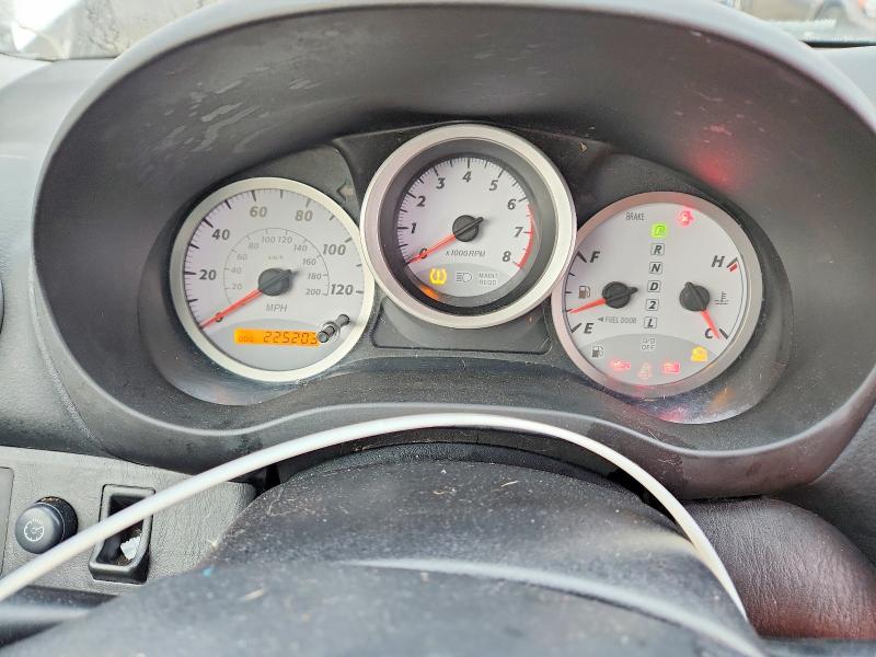Zdjęcie 9 z aukcji – 2004 TOYOTA RAV4 z VIN JTEGD20V040016758
