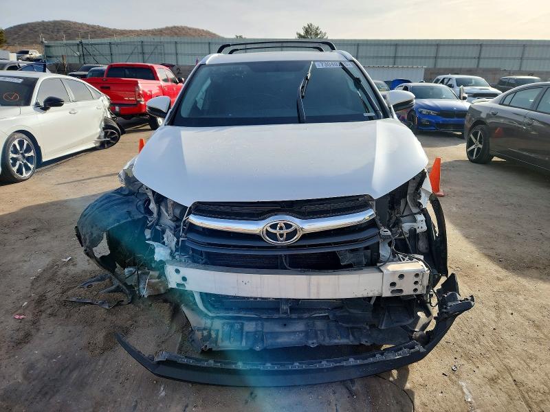 Photo 5 from auction – 2016 TOYOTA HIGHLANDER with VIN 5TDJKRFH1GS282043