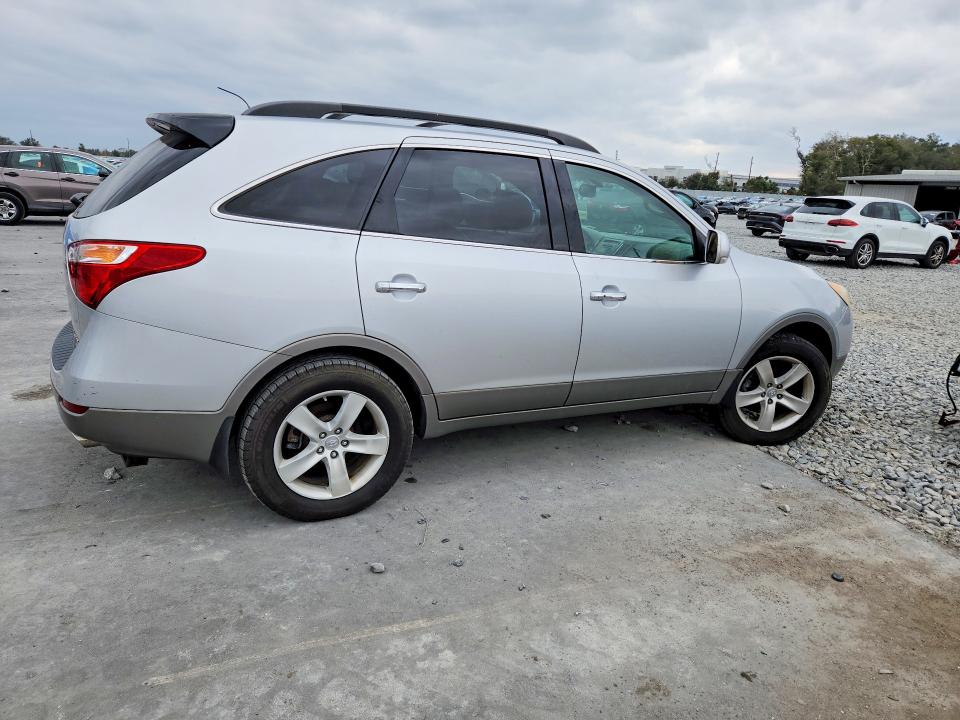 Photo 4 from auction – 2011 HYUNDAI VERACRUZ G with VIN KM8NU4CC9BU177290