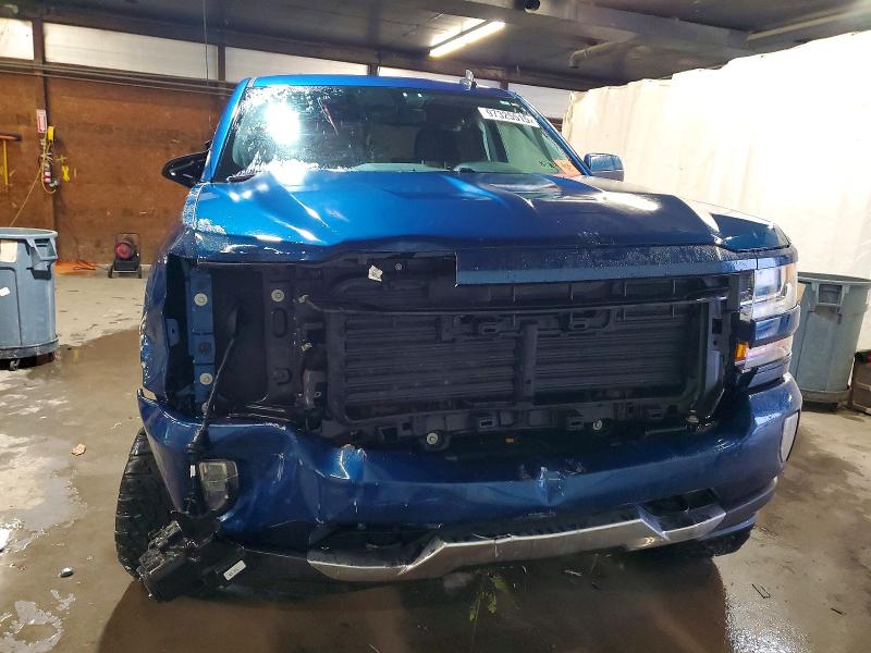Photo 5 from auction – 2018 CHEVROLET SILVERADO with VIN 3GCUKREC1JG509935