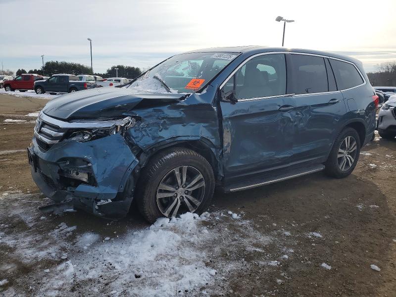 HONDA PILOT EXL 2018 with VIN 5FNYF6H58JB007043 - Photo from auction