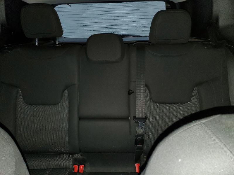 Photo 10 from auction – 2015 JEEP RENEGADE L with VIN ZACCJBBT3FPC26632