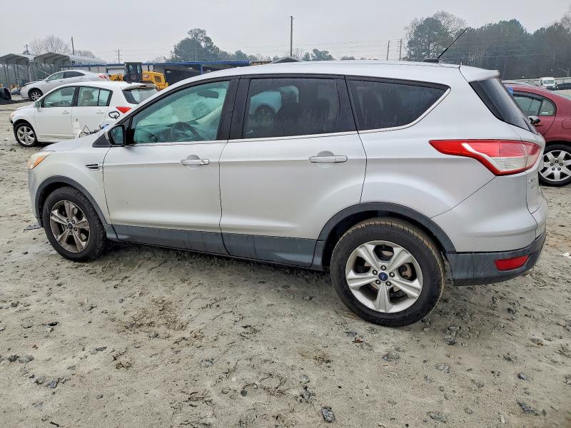 Photo 2 from auction – 2014 FORD ESCAPE SE with VIN 1FMCU0GX7EUC69810