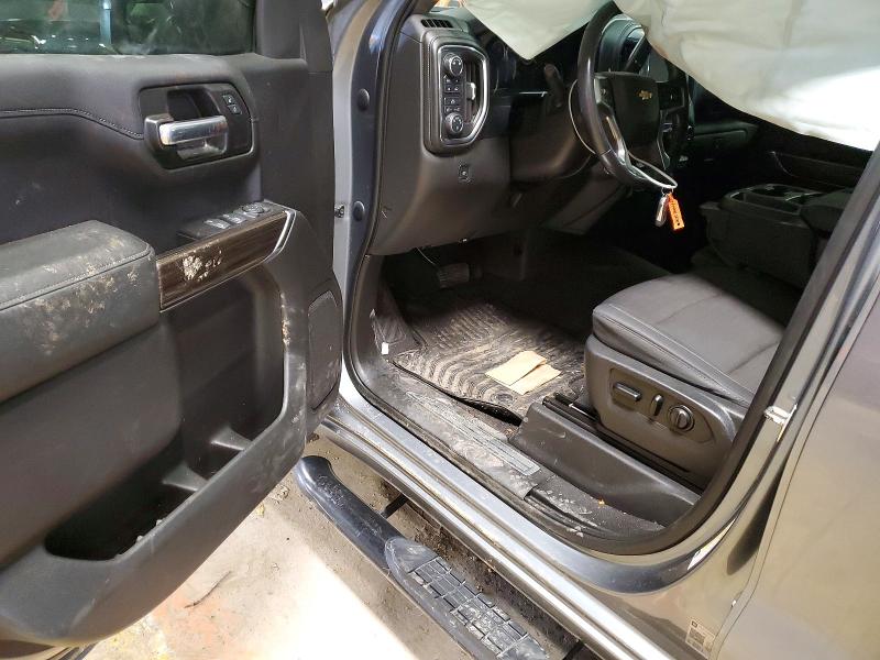 Photo 8 from auction – 2019 CHEVROLET SILVERADO with VIN 3GCUYDED7KG154104