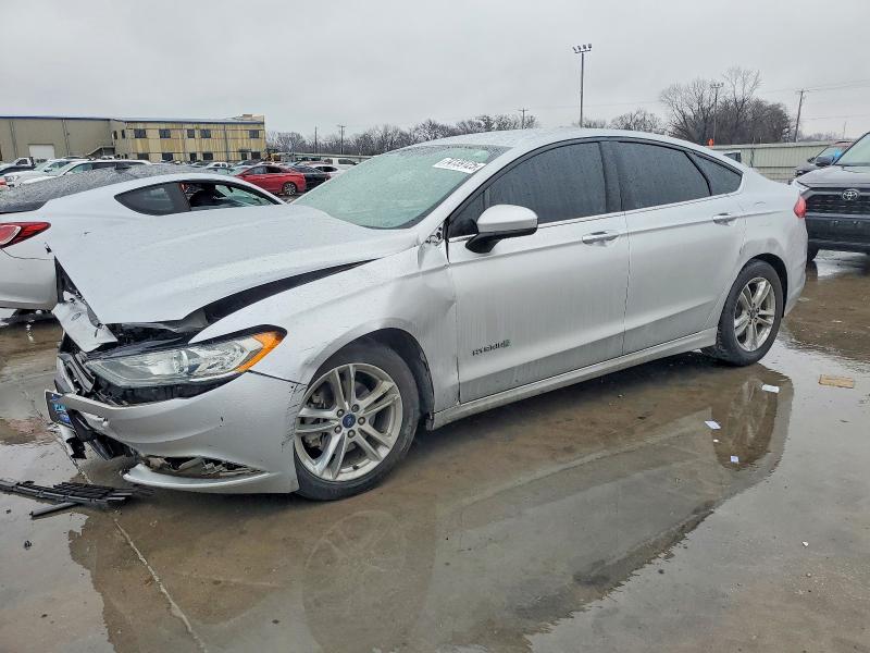 FORD FUSION 2018 with VIN 3FA6P0LU0JR217849 - Photo from auction