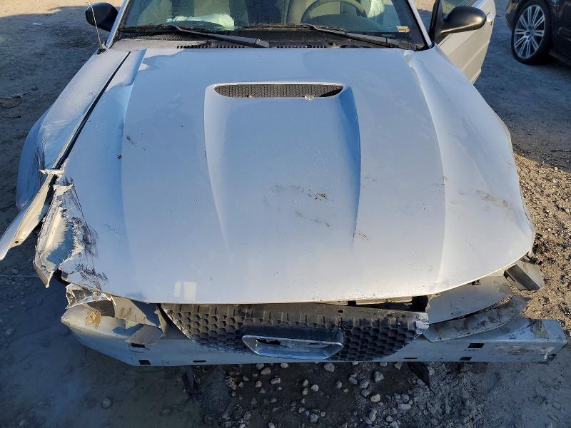 Photo 11 from auction – 2002 FORD MUSTANG with VIN 1FAFP40412F232676