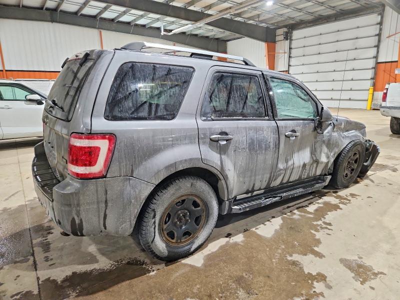 Photo 3 from auction – 2010 FORD ESCAPE LIM with VIN 1FMCU9EG3AKD13668