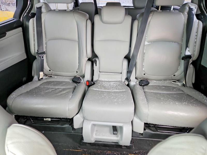 Photo 10 from auction – 2018 HONDA ODYSSEY EX with VIN 5FNRL6H77JB014144