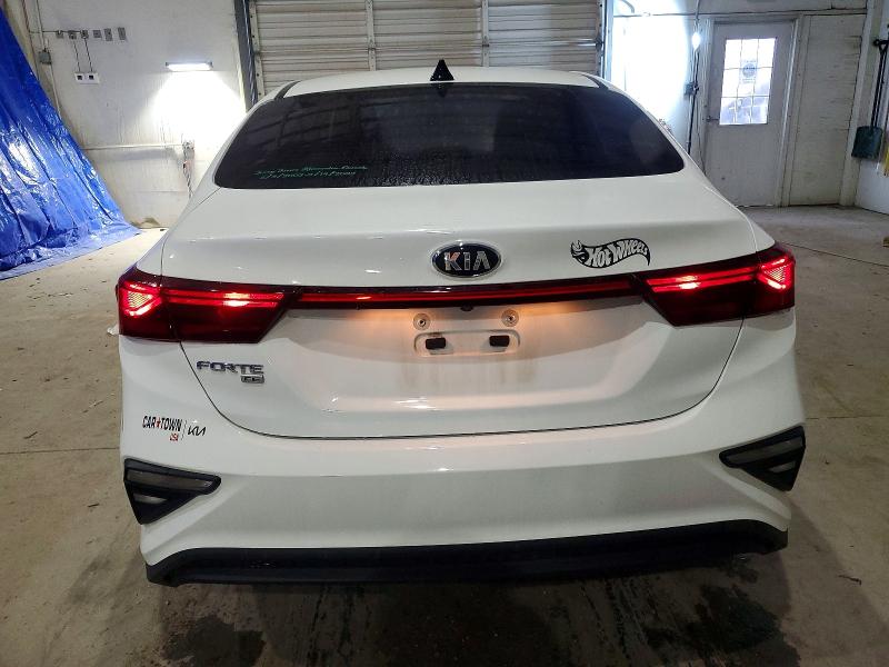 Photo 6 from auction – 2021 KIA FORTE with VIN 3KPF24AD0ME367202