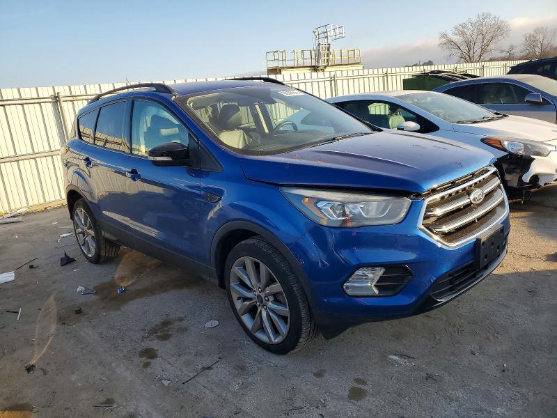 Photo 4 from auction – 2017 FORD ESCAPE with VIN 1FMCU9J94HUA38690