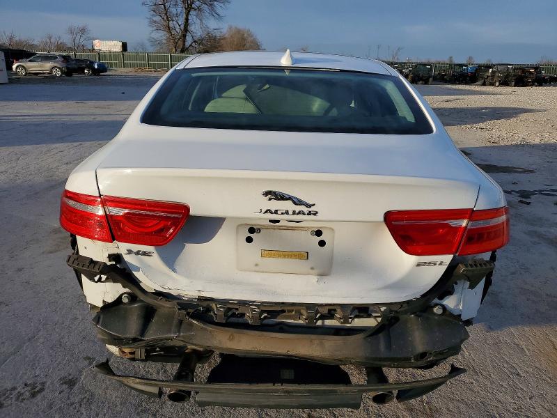 Photo 6 from auction – 2017 JAGUAR XE PREMIUM with VIN SAJAD4BG9HA957258