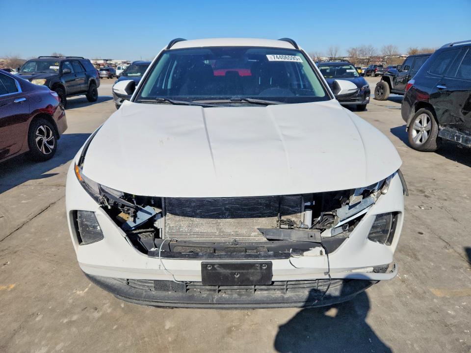 Photo 5 from auction – 2023 HYUNDAI TUCSON with VIN 5NMJB3AE3PH179722