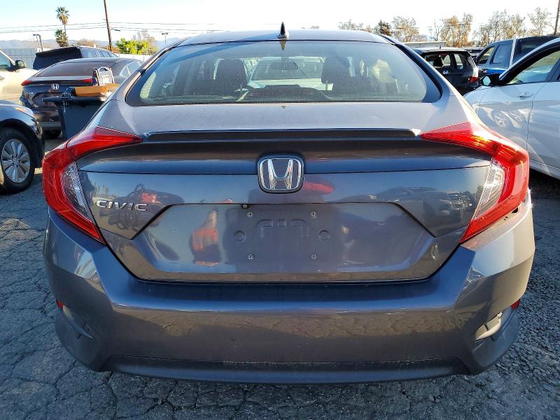 Photo 6 from auction – 2017 HONDA CIVIC with VIN 2HGFC1F36HH645785