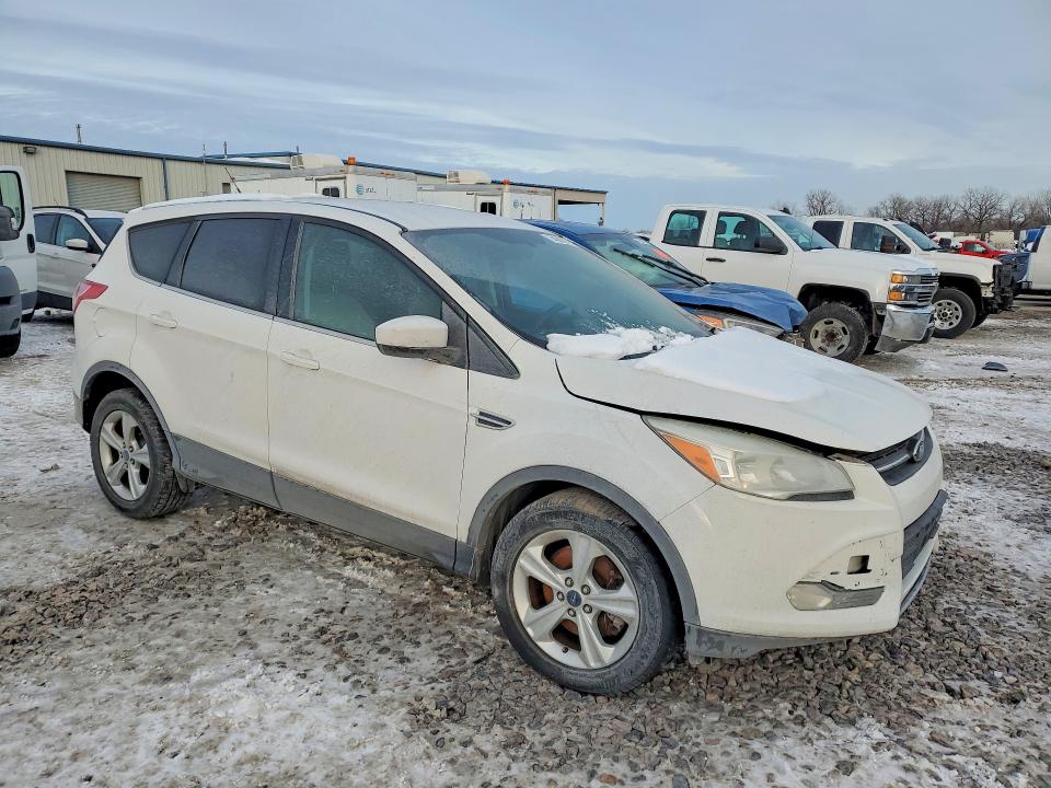 Photo 4 from auction – 2014 FORD ESCAPE SE with VIN 1FMCU0G98EUD48596