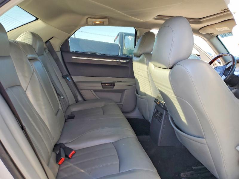 Photo 10 from auction – 2007 CHRYSLER 300C with VIN 2C3KA63H87H874553