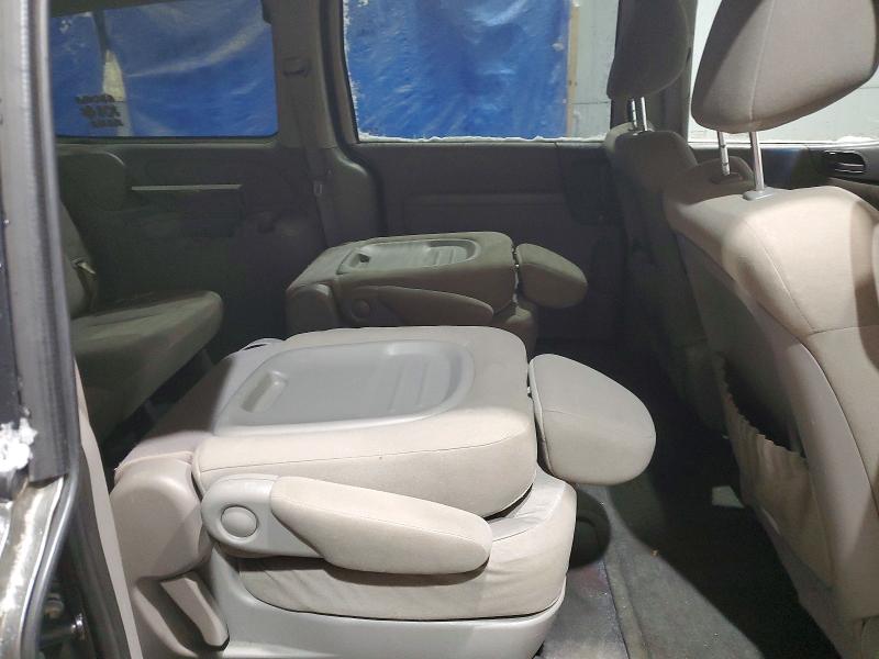 Photo 11 from auction – 2012 KIA SEDONA LX with VIN KNDMG4C77C6432356