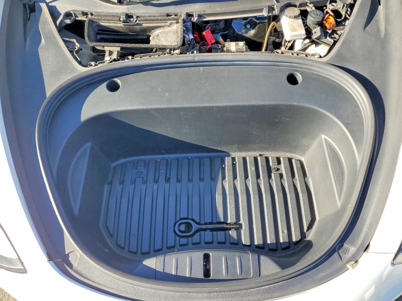 Photo 11 from auction – 2023 TESLA MODEL 3 with VIN 5YJ3E1EA8PF479253
