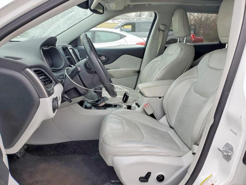 Photo 7 from auction – 2019 JEEP CHEROKEE L with VIN 1C4PJMDX9KD218606