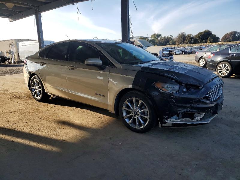 Photo 4 from auction – 2017 FORD FUSION with VIN 3FA6P0LU8HR343984