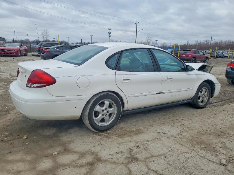 Photo 3 from auction – 2005 FORD TAURUS SE with VIN 1FAFP53U95A126060