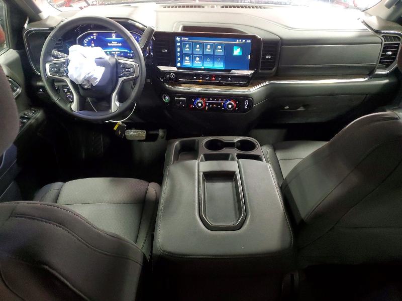 Photo 8 from auction – 2025 CHEVROLET SILVERADO with VIN 1GCUKDED2SZ109301