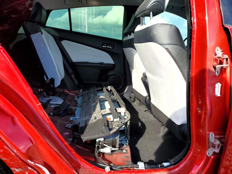 Photo 10 from auction – 2016 TOYOTA PRIUS with VIN JTDKARFU2G3526711