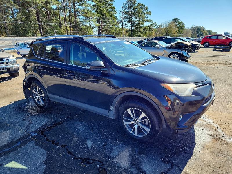Photo 4 from auction – 2018 TOYOTA RAV4 ADVEN with VIN 2T3RFREVXJW753823