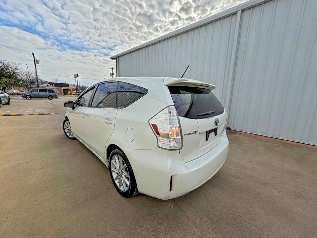Photo 3 from auction – 2013 TOYOTA PRIUS V with VIN JTDZN3EU1D3209953