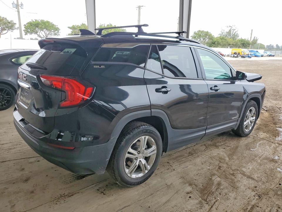 Photo 3 from auction – 2018 GMC TERRAIN with VIN 3GKALMEV3JL194863