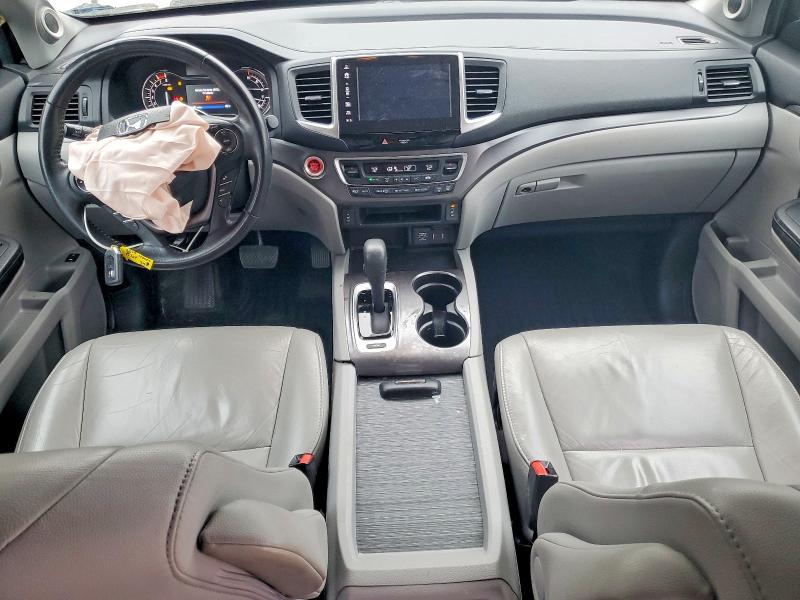 Photo 8 from auction – 2017 HONDA PILOT EXL with VIN 5FNYF5H55HB042109