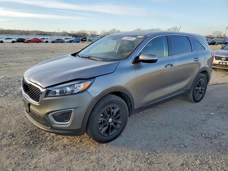 KIA SORENTO 2018 with VIN 5XYPG4A37JG407187 - Photo from auction