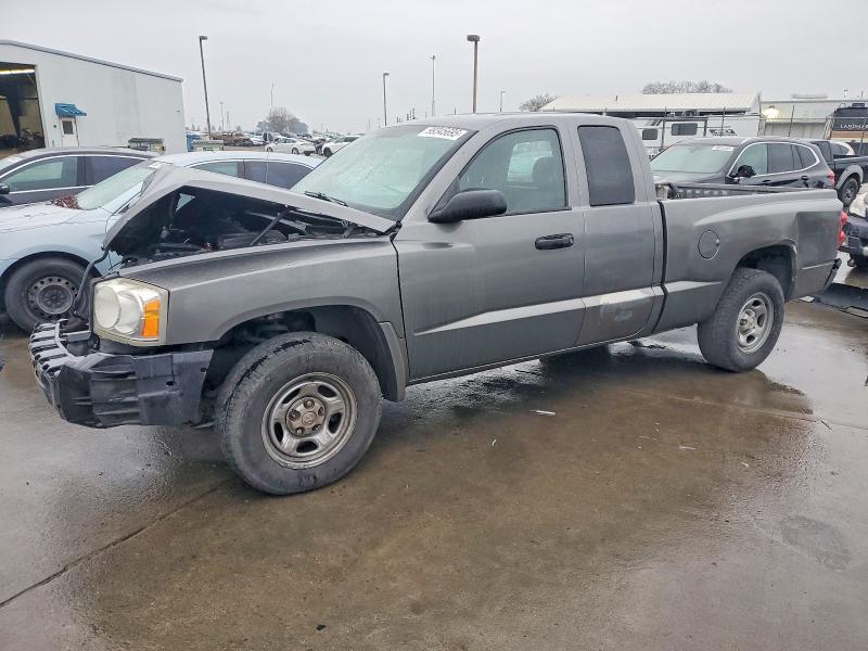 DODGE DAKOTA ST 2005 with VIN 1D7HE22K65S288526 - Photo from auction