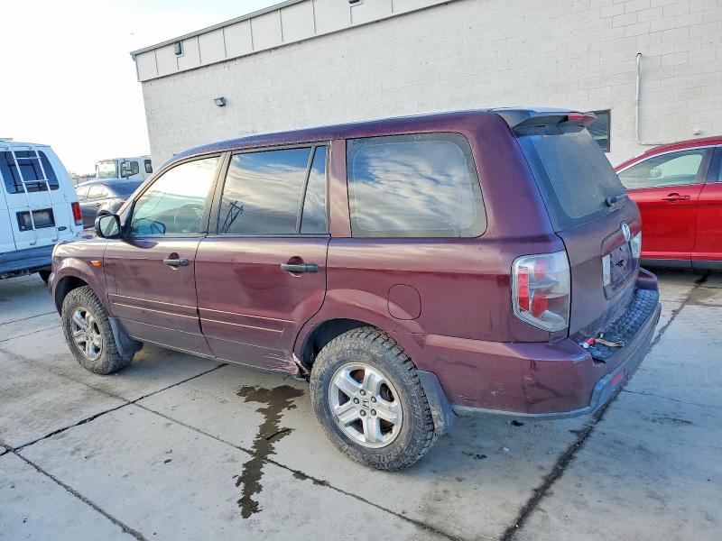 Photo 2 from auction – 2007 HONDA PILOT LX with VIN 5FNYF18137B000901