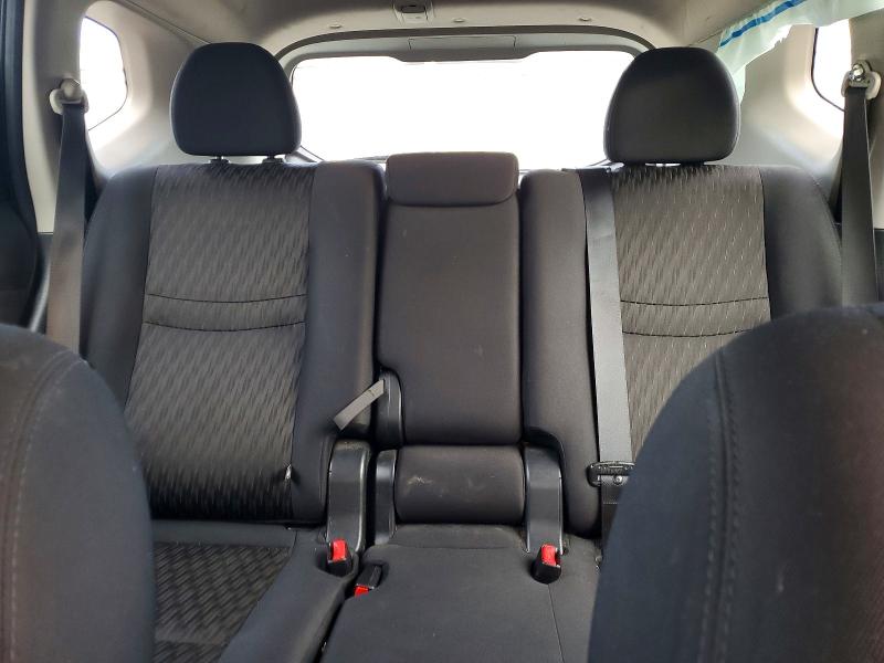 Photo 10 from auction – 2019 NISSAN ROGUE with VIN 5N1AT2MT8KC726049