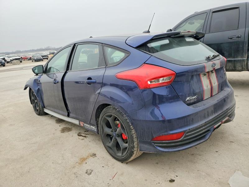 Photo 2 from auction – 2016 FORD FOCUS ST with VIN 1FADP3L98GL266762